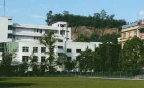 广安渝工职业技术学校图片