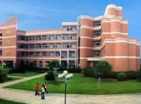 南充市第二职业中专学校图片