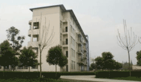 四川成都华西卫校图片
