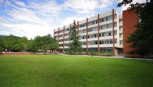 2021年暨南大学医学部药学专业招生