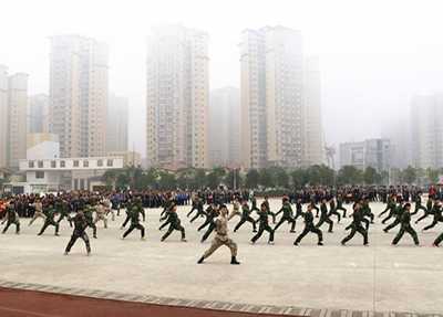 è¾¾å·å¤å°èä¸å­¦æ ¡