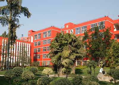 å­¦æ ¡ç¯å¢