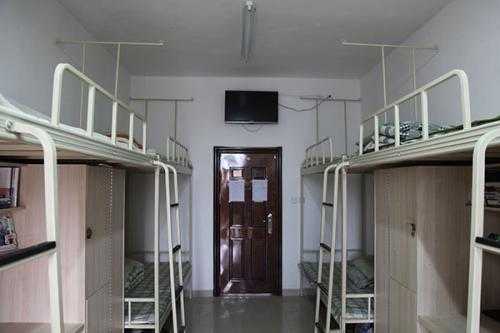 毕节幼儿师范高等专科学校是公办还是民办学校