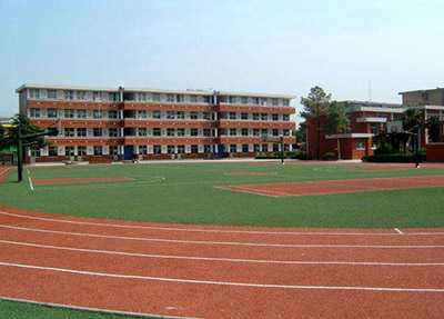 å­¦æ ¡æåº