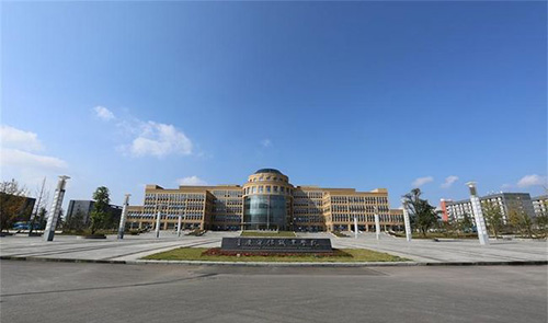 龙水湖校区教学楼