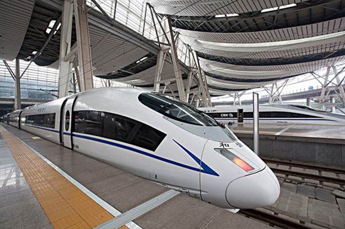 就读贵阳高铁乘务学校有就业保障吗？