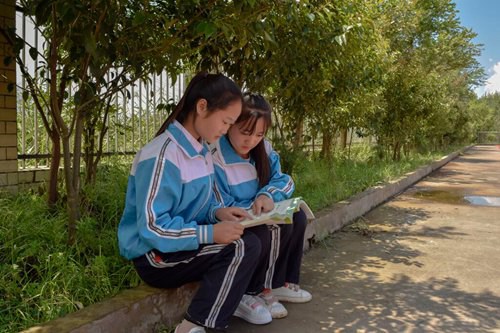 贵州航空工业技师学校概况