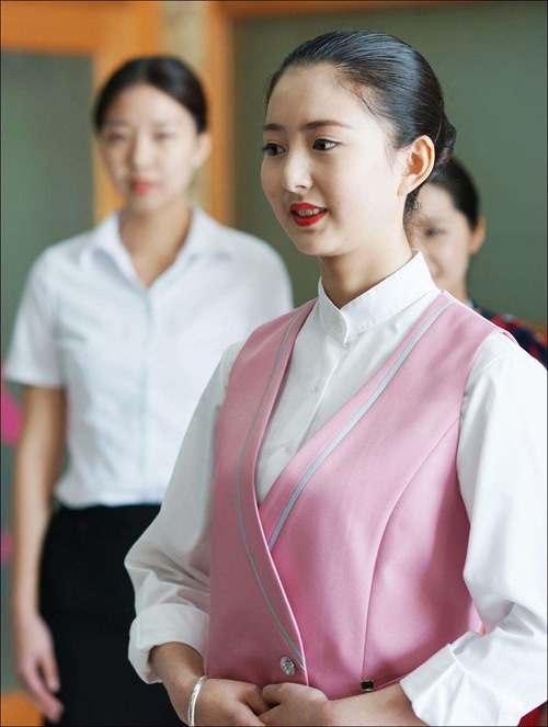 贵州中专职校电子商务专业适合女生学吗？