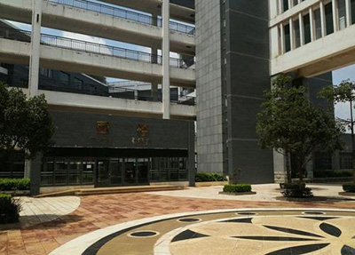 楼间一角 楼间一角