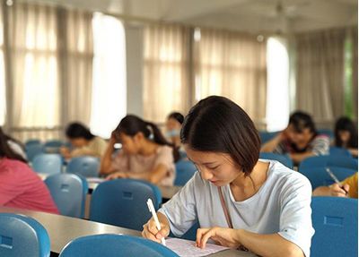 乐山市计算机学校宿舍条件 乐山市计算机学校宿舍条件