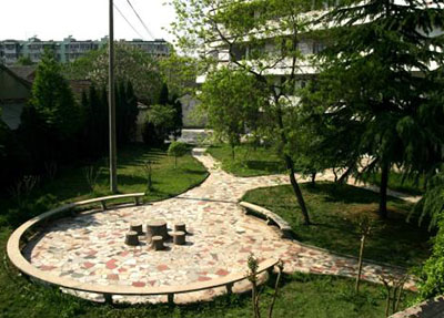 达州三里坪职高是公办的吗