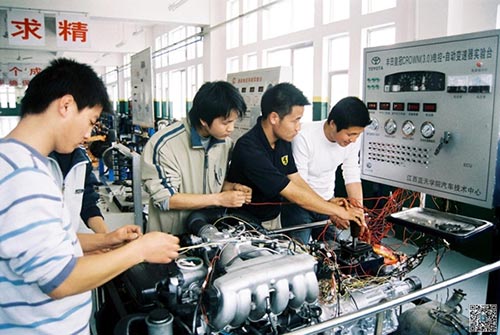 2022年重庆能源技师学院汽车维修(大专+高级技工)专业招生