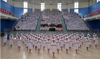 贵州贵阳市中专学校包不包就业