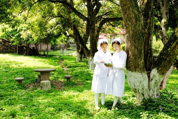 四川红十字卫生学校招生对于年龄有没有限制