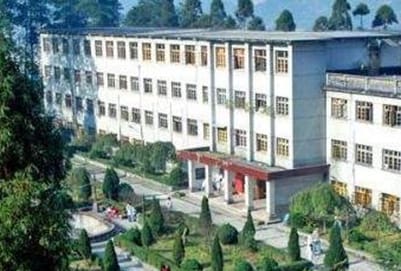 黔南民族卫生学校网址网站多少