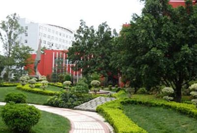 四川五月花职业学校办学模式如何