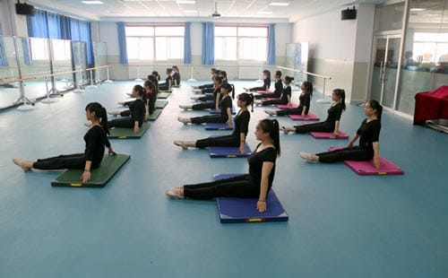 贵州幼师学校教学管理严不严？