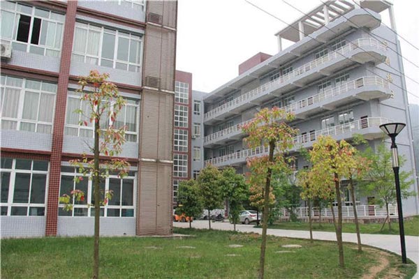 2023年重庆市黔江区民族职业教育中心招生专业