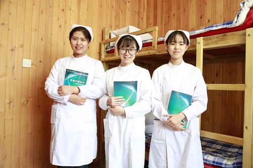 贵阳护理职业学院2023年招生简介