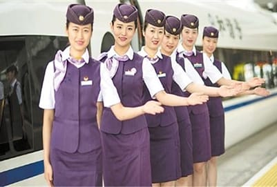 重庆轨道交通学校高铁乘务专业怎样就业?