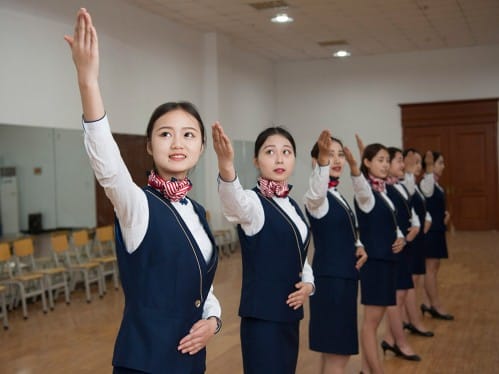 选择贵阳铁路学校读五年制大专应该怎么选专业