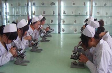 初中毕业生读药剂专业好不好？