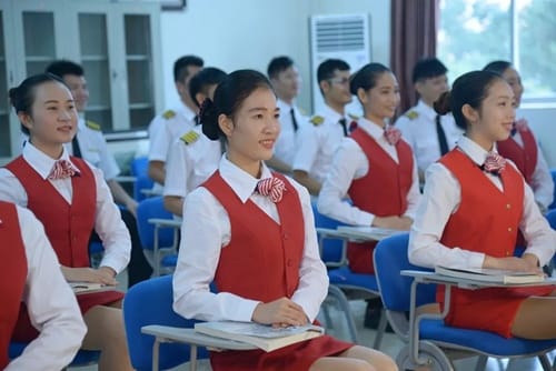 贵阳中专学校航空地勤专业招生简章