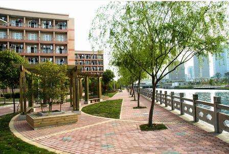 2023年重庆医药高等专科学校招生简章