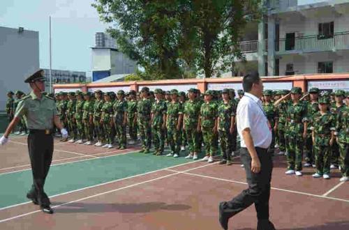 重庆市卫生技工学校2023年报名须知