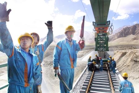 贵州航空学校铁路施工与养护好找工作吗