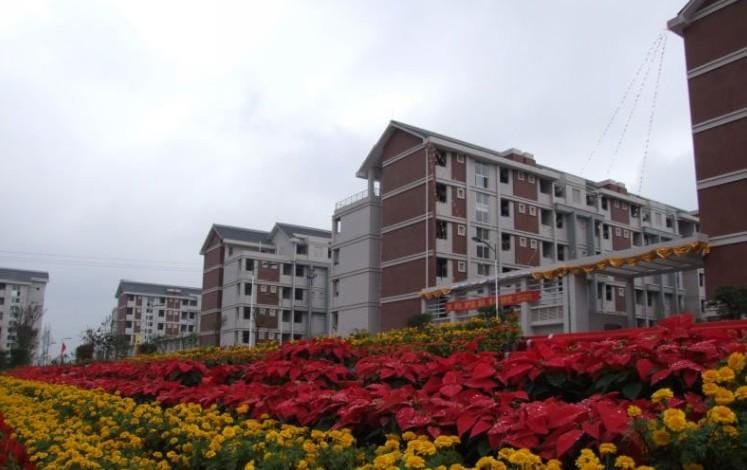 2023年重庆护理职业学院招生要求