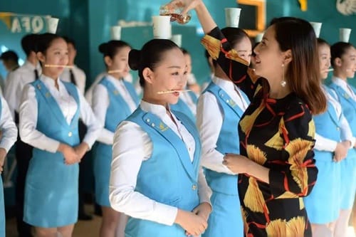 未来的热门专业---航空乘务专业