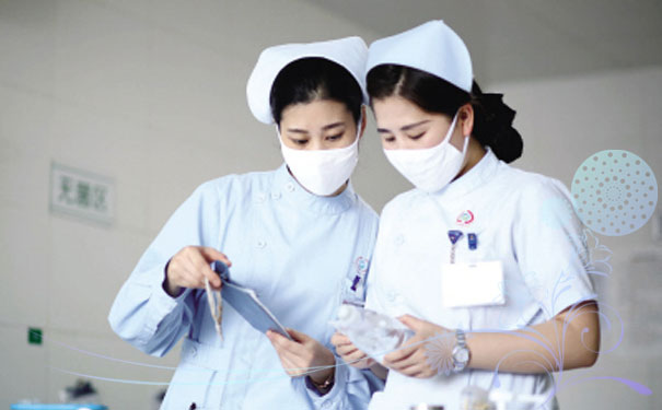 重庆护理专业专科好不好?