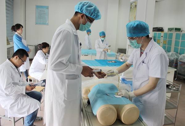 重庆临床医学专业介绍丨教学课程丨就业方向前景