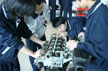 贵阳汽修学校的汽修专业薪资待遇怎么样?