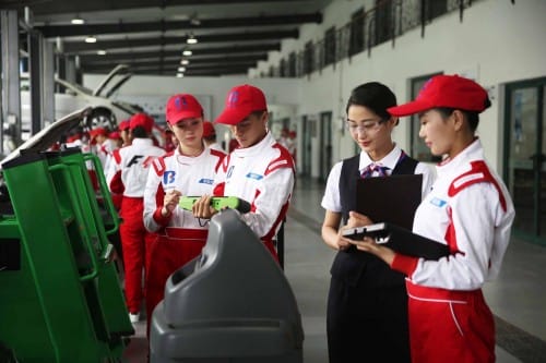 贵州职业学校的汽修难学吗?