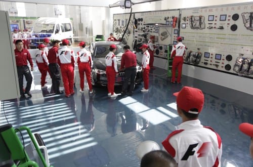 贵州职业学校：一个刚入行的汽修学徒给你们的忠告