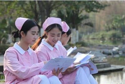 重庆卫校护理专业招生