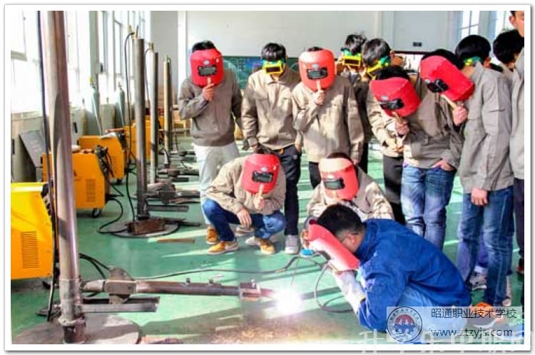 昭通市技工学校机电工程专业介绍