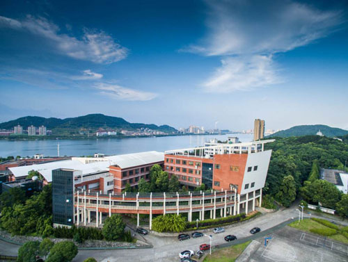 2022年报读重庆卫生技工学校口腔护理专业怎么样？