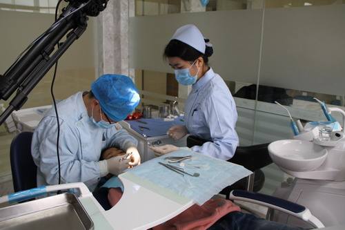 2022年重庆卫生技工学校口腔护理专业招生多少人呢？