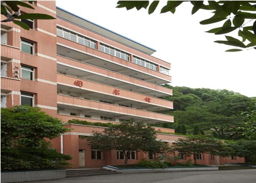 重庆市南丁卫生职业学校校园环境怎么样？