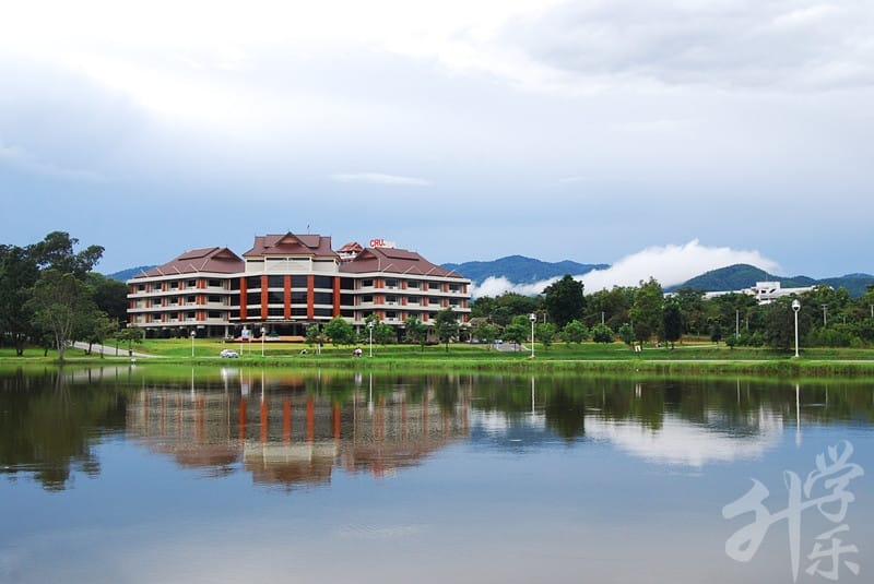 云南南方青年进修学院