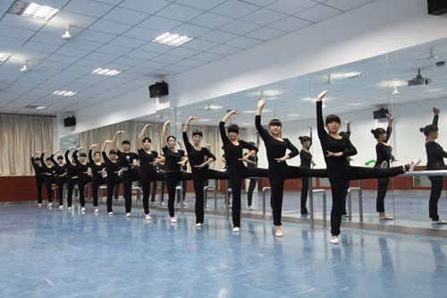 贵阳有哪些可以学幼师的中专学校
