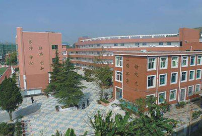 2022年重庆哪所汽修学校就业发展好