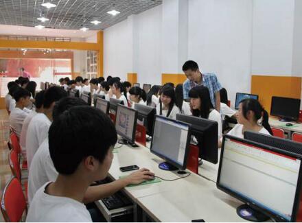 2023年重庆五一高级技工学校电子商务