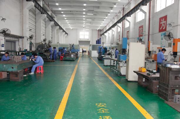 2023年重庆五一高级技工学校模具制造技术