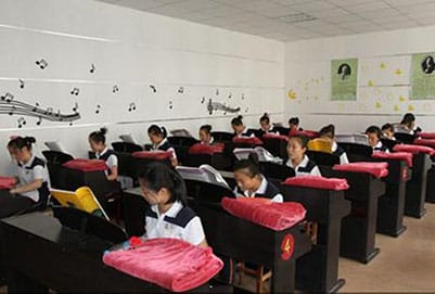 重庆幼儿师范学校：初中毕业读幼师专业难吗?