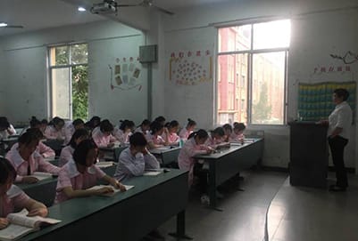 成都卫生学校的药剂专业如何