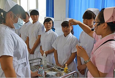 成都卫生学校的护理专业课程如何
